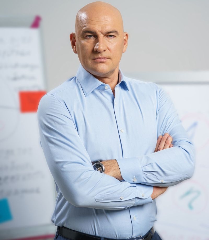 Радислав Гандапас Сотрудники РПК «Страна карт» посетили мастер-класс Радислава Гандапаса «Полная Ж: жизнь как бизнес-проект»